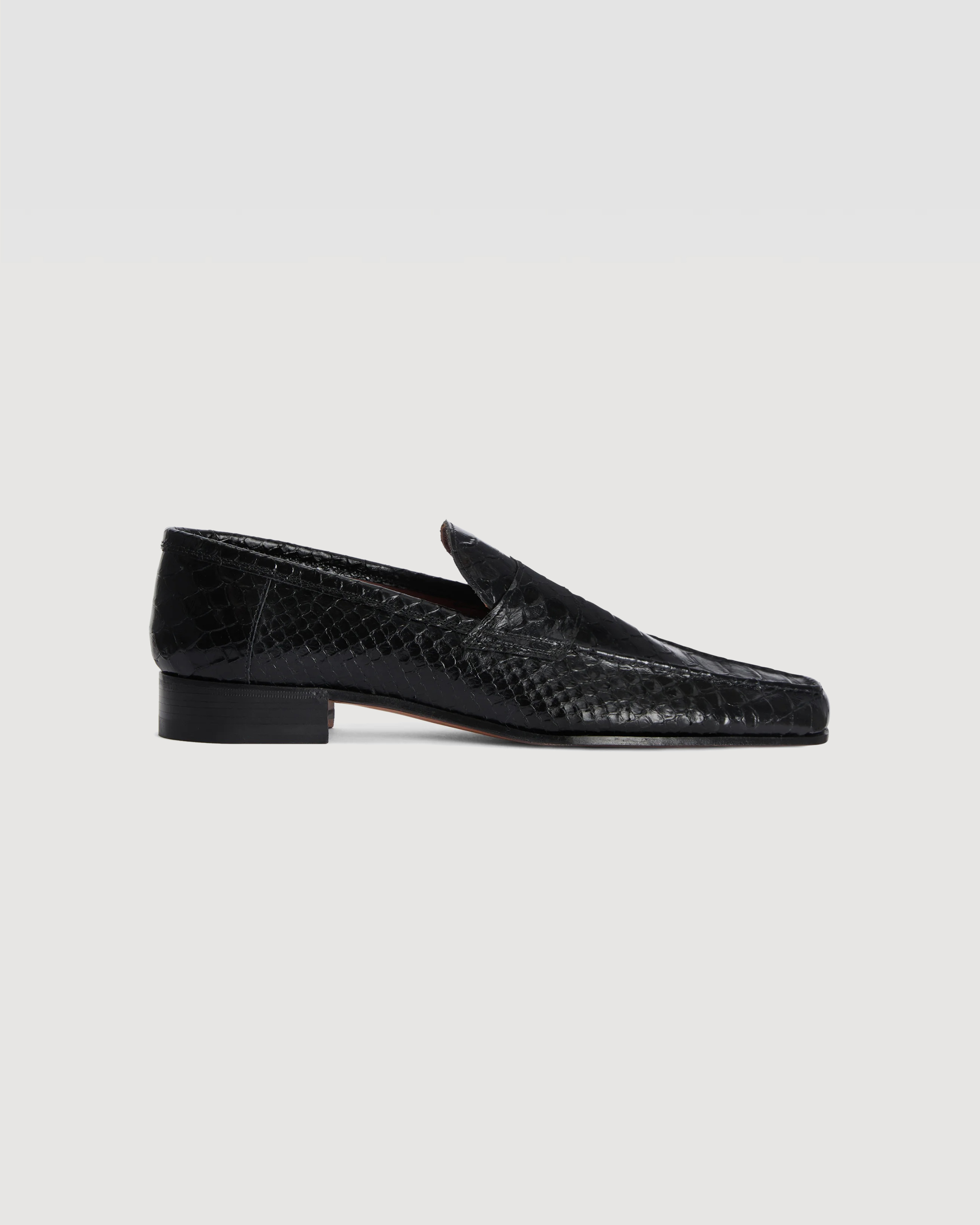 Chunky loafers